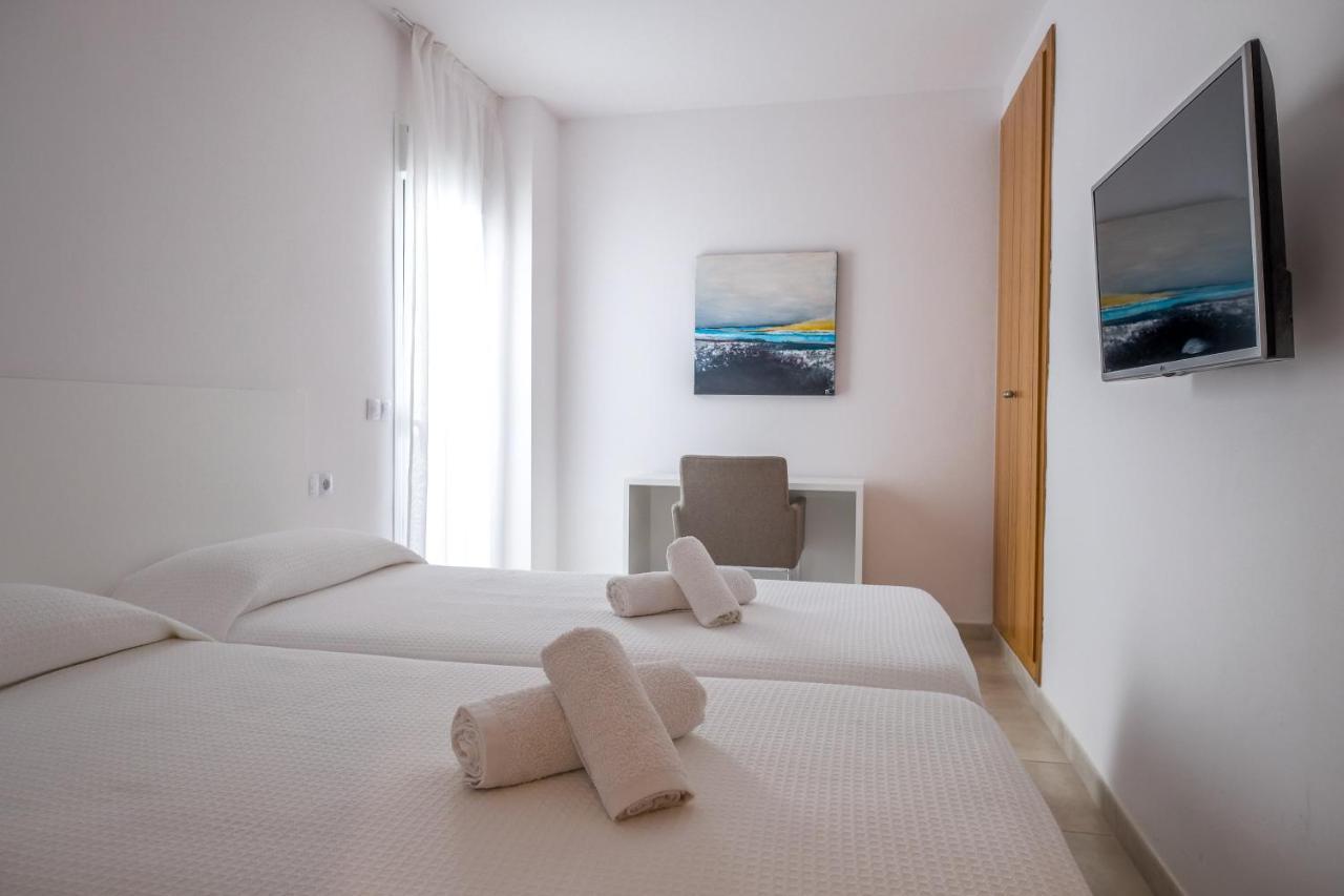 Apartamento de 2 dormitorios sin aire acondicionado ni calefacción