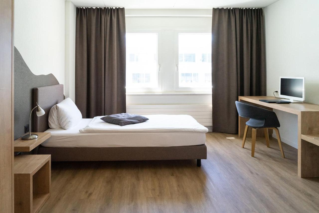Single Room,1020291799:JPEG