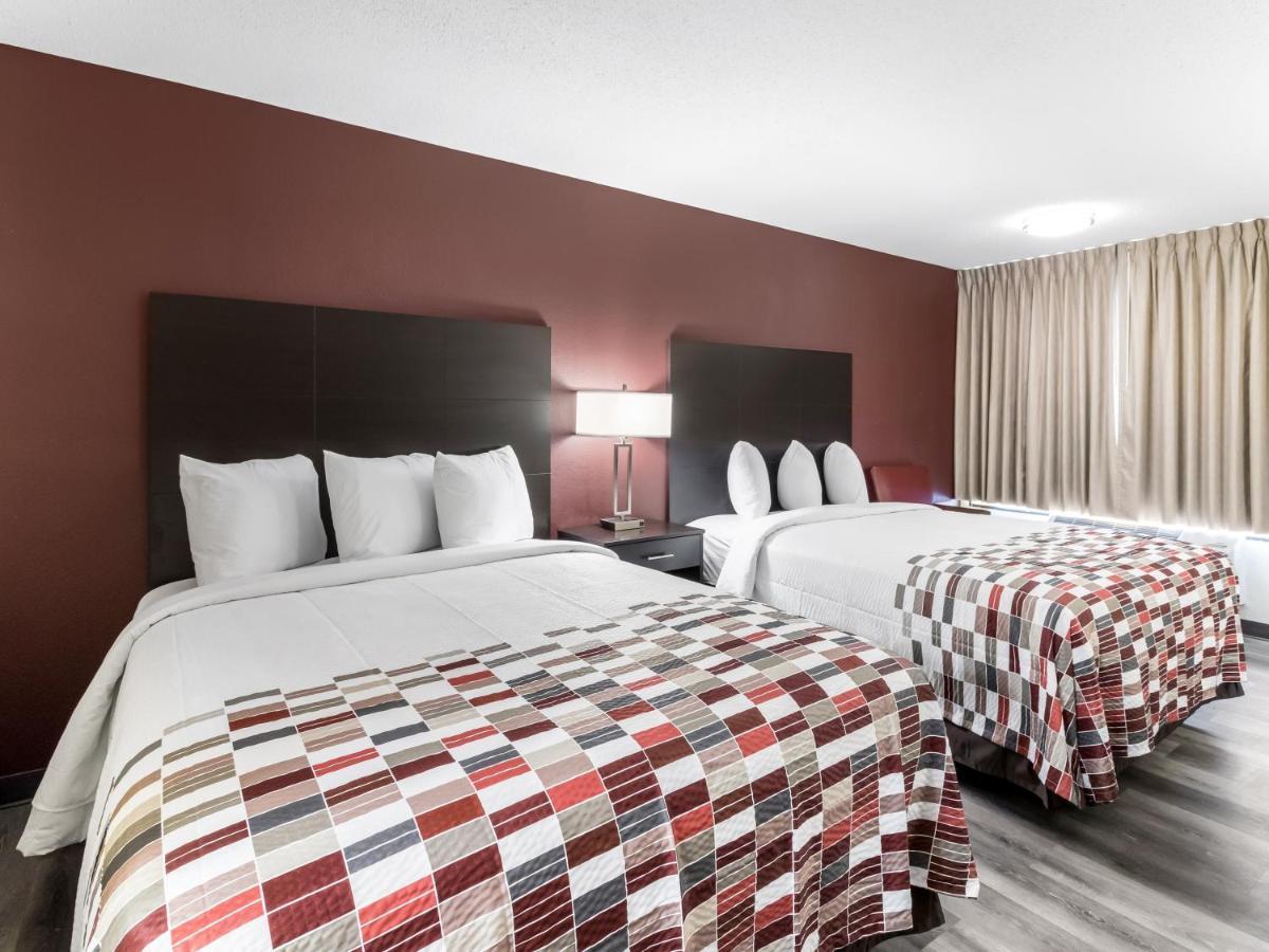 Superior Room with Two Queen Beds First Floor Non-Smoking,1024842409:JPEG