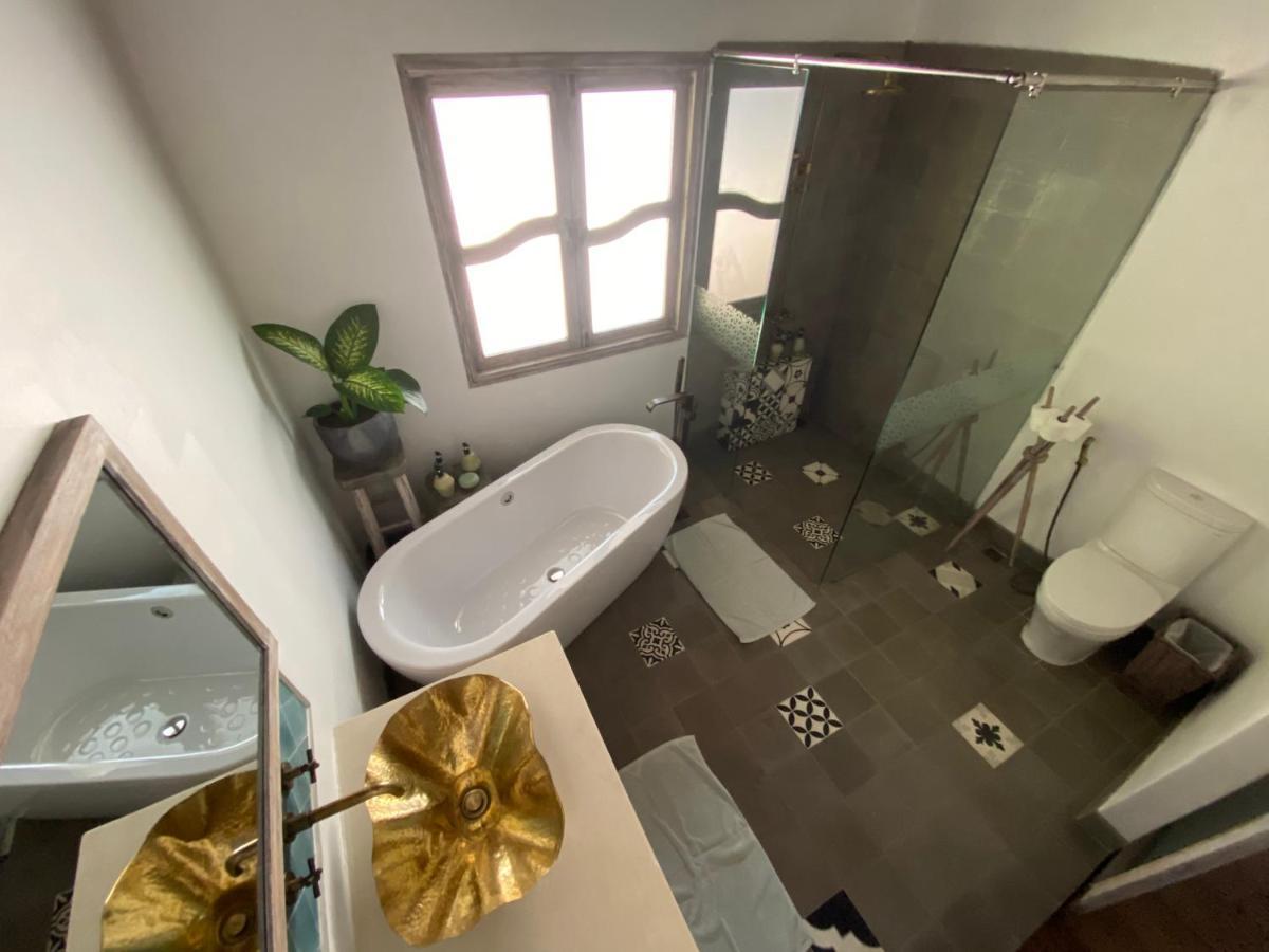 Four-Bedroom Villa,1030944331:JPEG