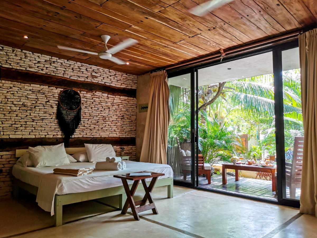 Studio with Terrace and Jungle View,1267063132:JPEG