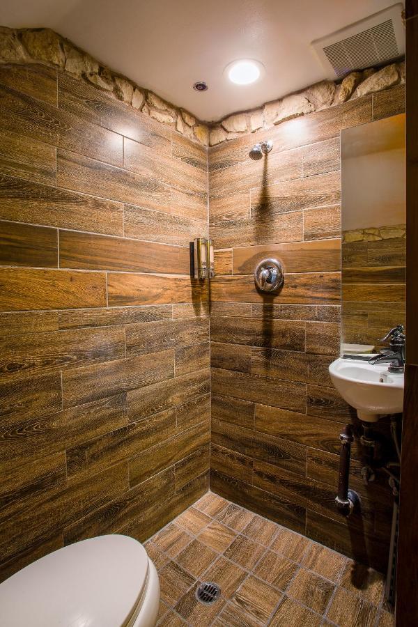Budget Double or Twin Room,1669870157:JPEG