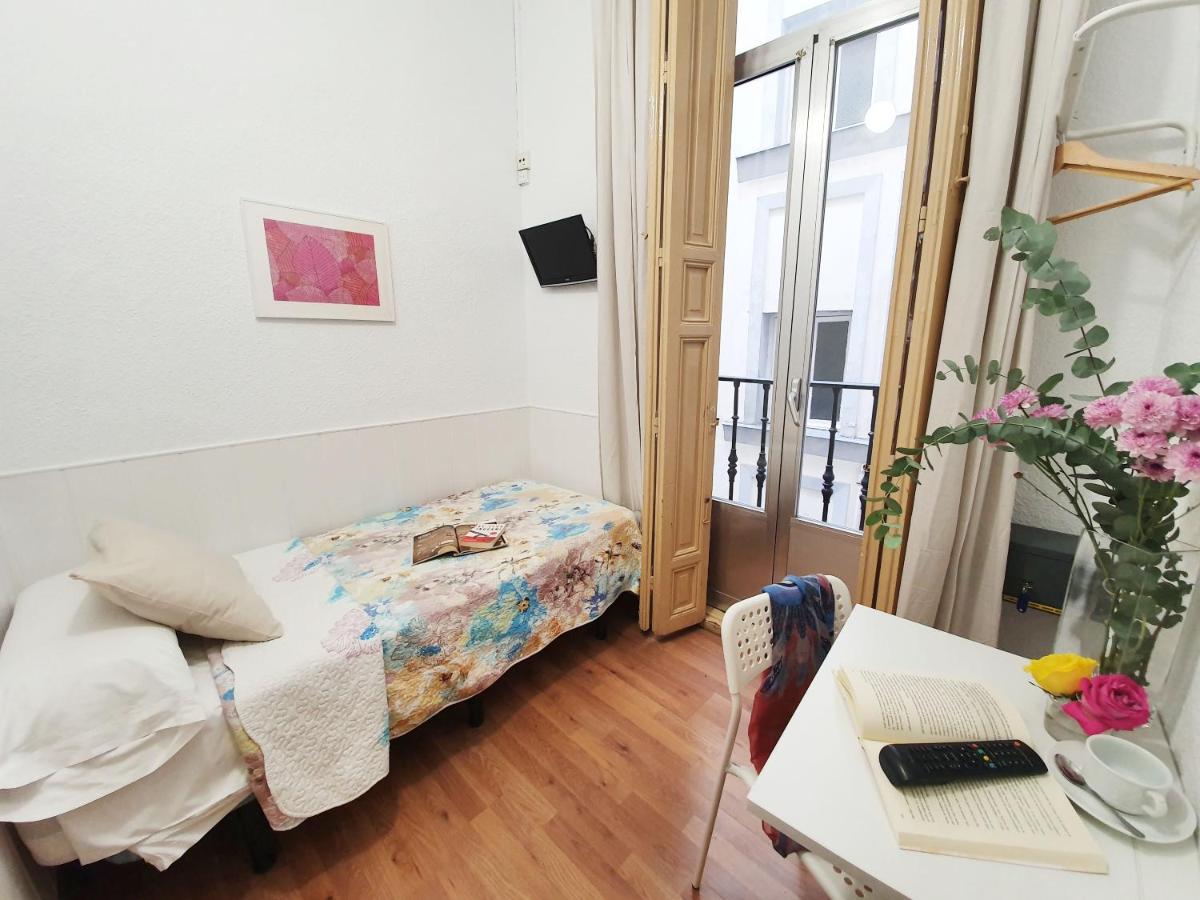 Single Room,1272676174:JPEG