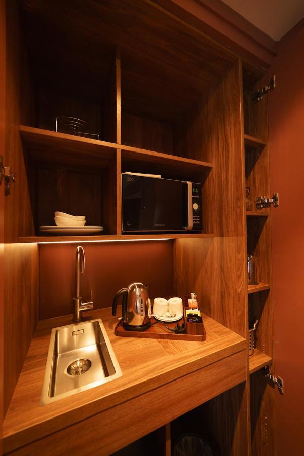 Mimi's Suite serviced studio Apartments 70 m away