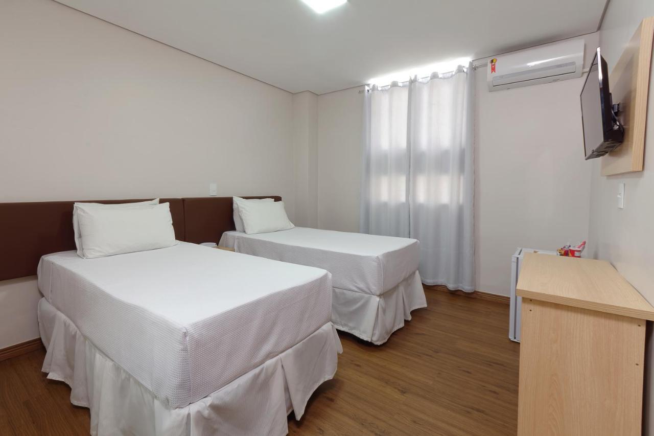 Large Twin Room