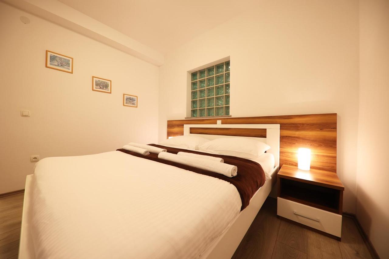Doppelzimmer mit seitlichem Meerblick
