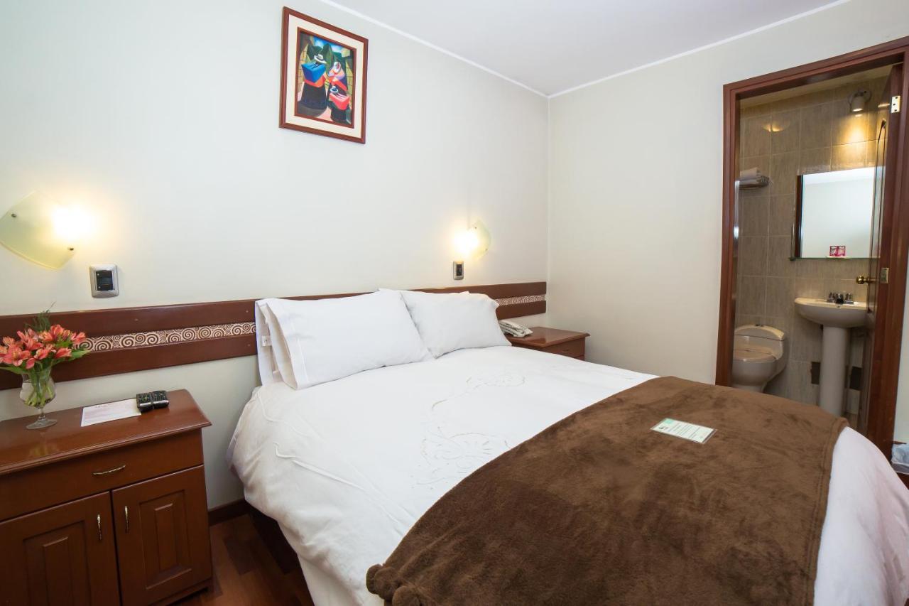 Standard Double Room,1129185384:JPEG