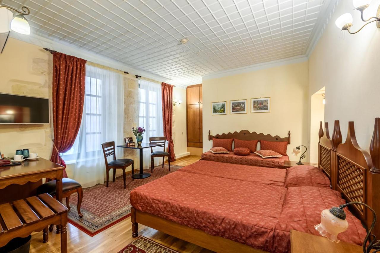 Comfy Economy Kamer