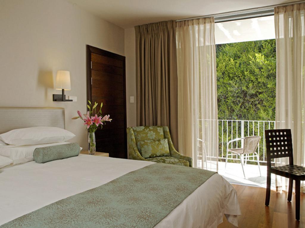 First Floor Back Facing Room No Sea View