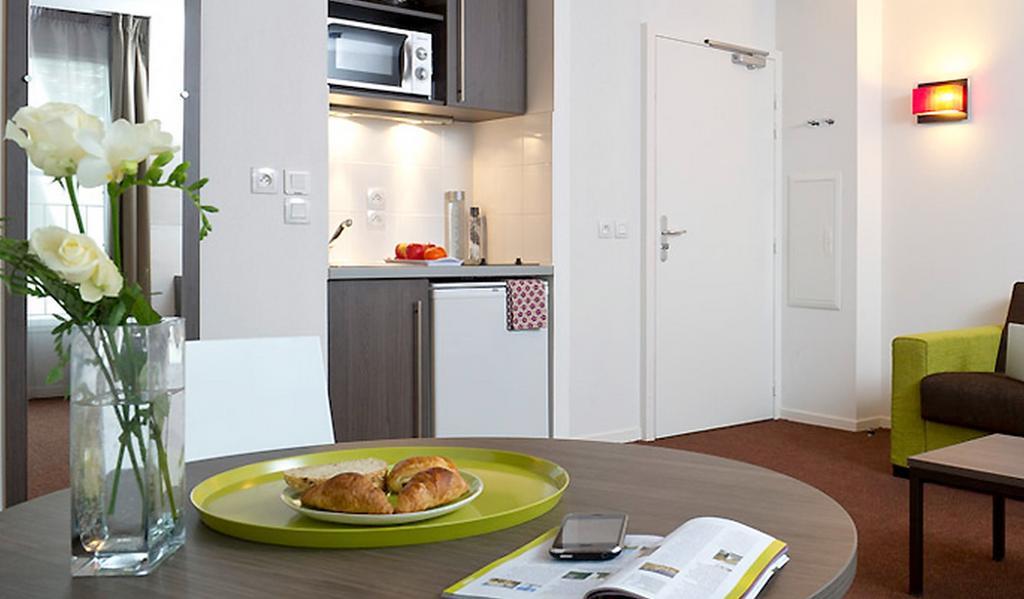 One-Bedroom Apartment (4 Adults)