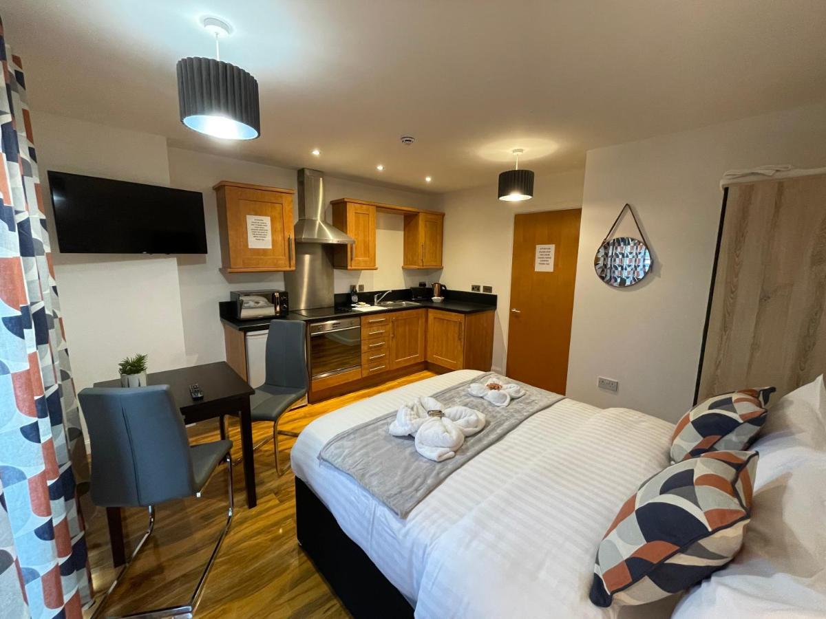 Studio Apartment