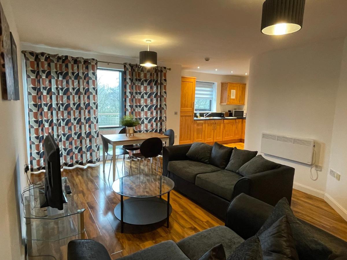 Large Two-Bedroom Apartment