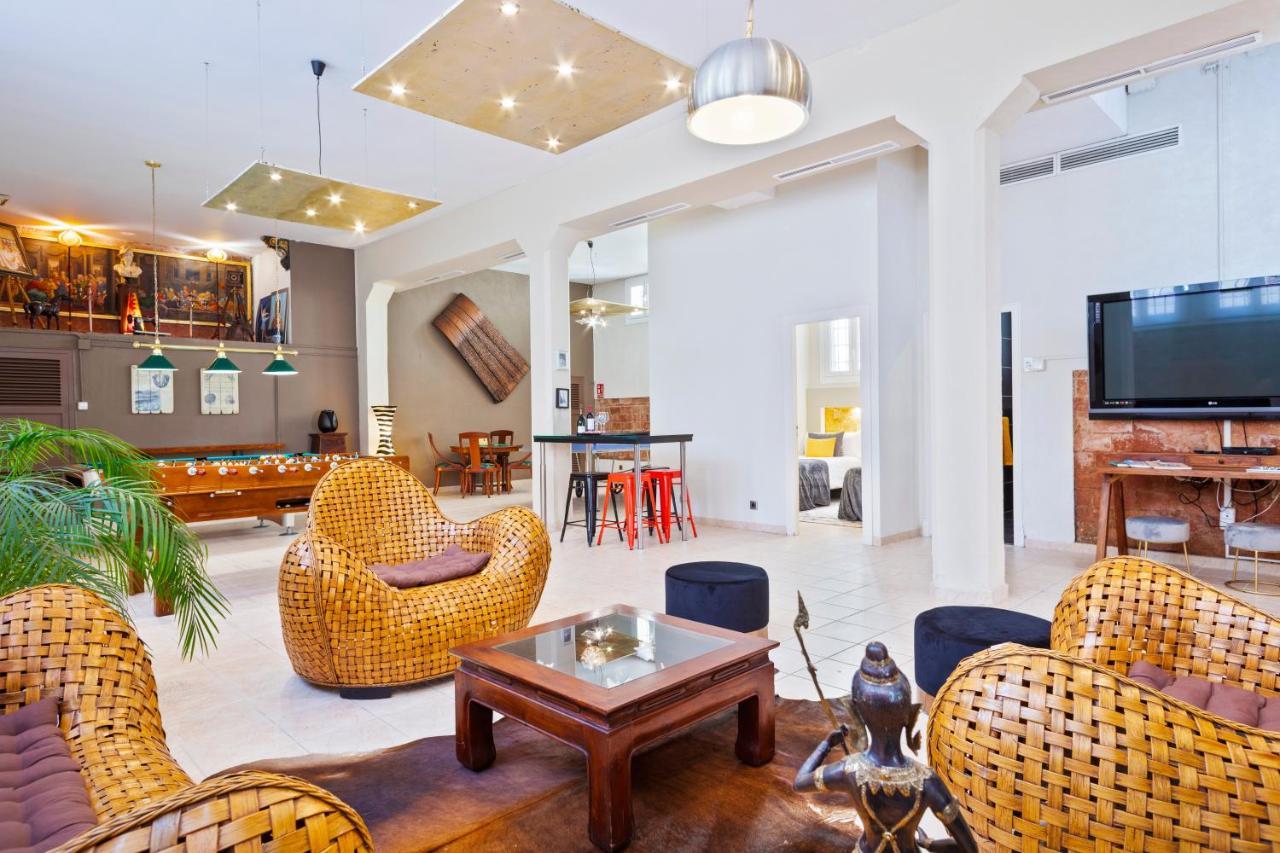 Eight-Bedroom Villa