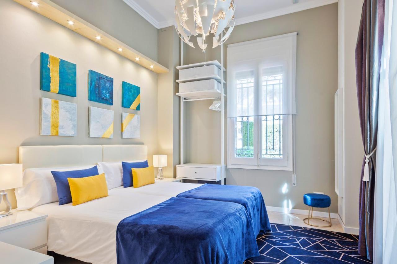 Eight-Bedroom Villa