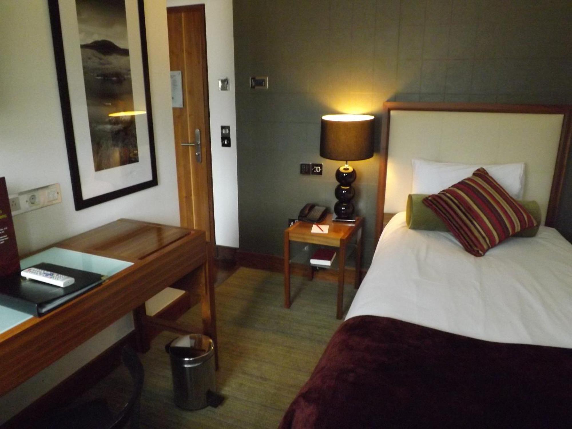 Small Single Room,1437090076:JPEG