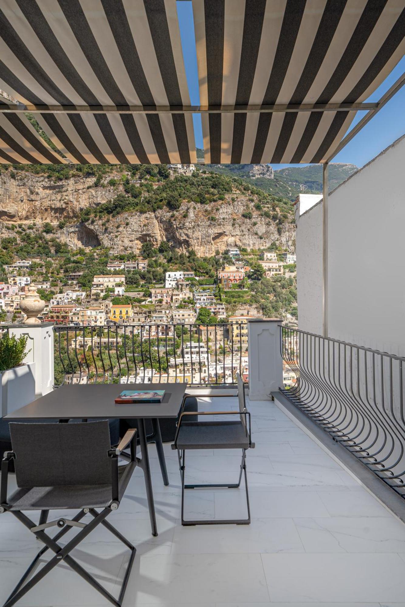 Suite Júnior com Vista Cidade - Anexo