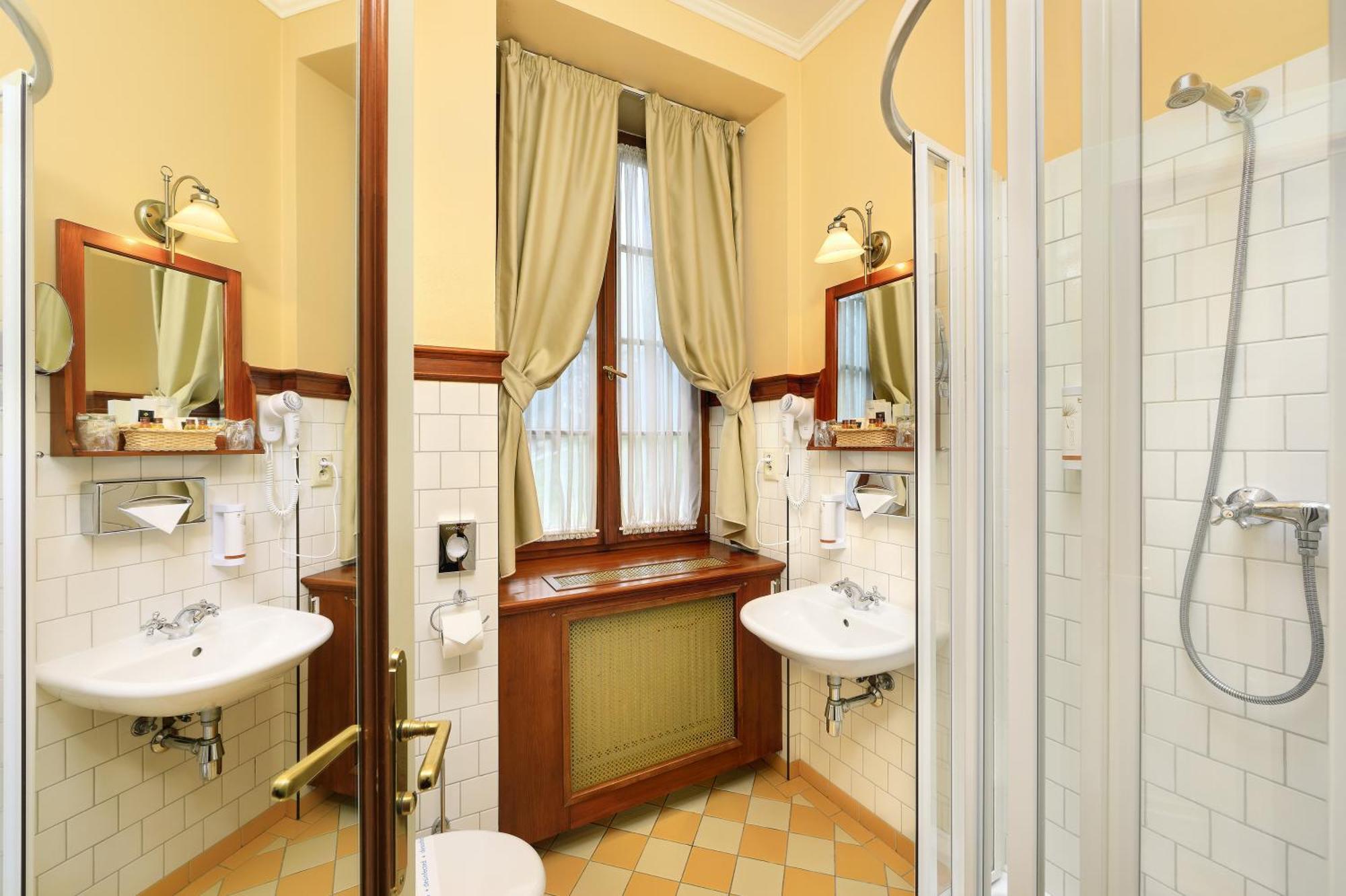 Standard Double or Twin Room