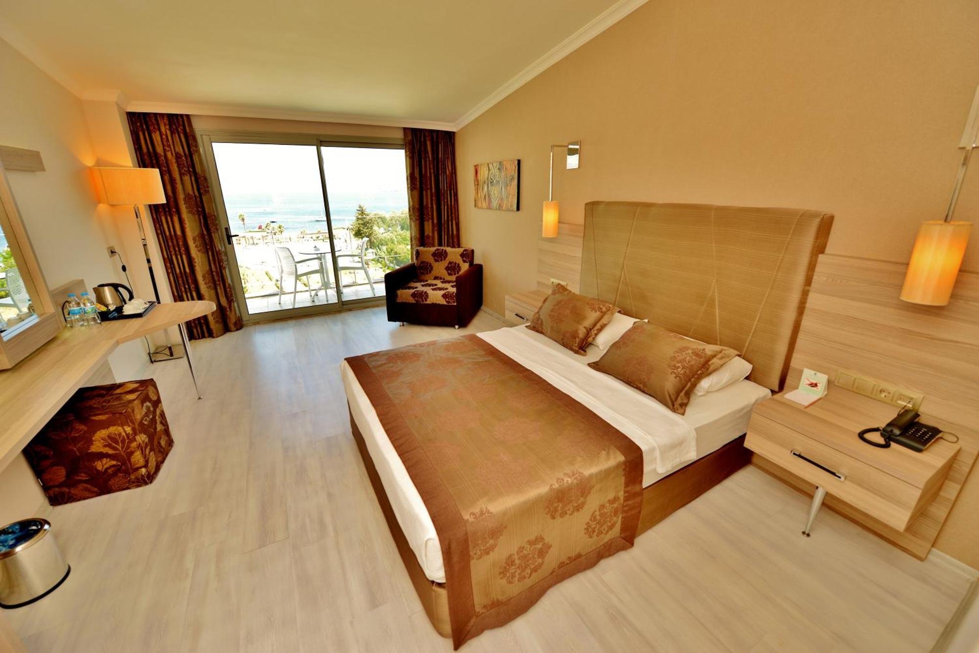 Standard Room Partial Sea View