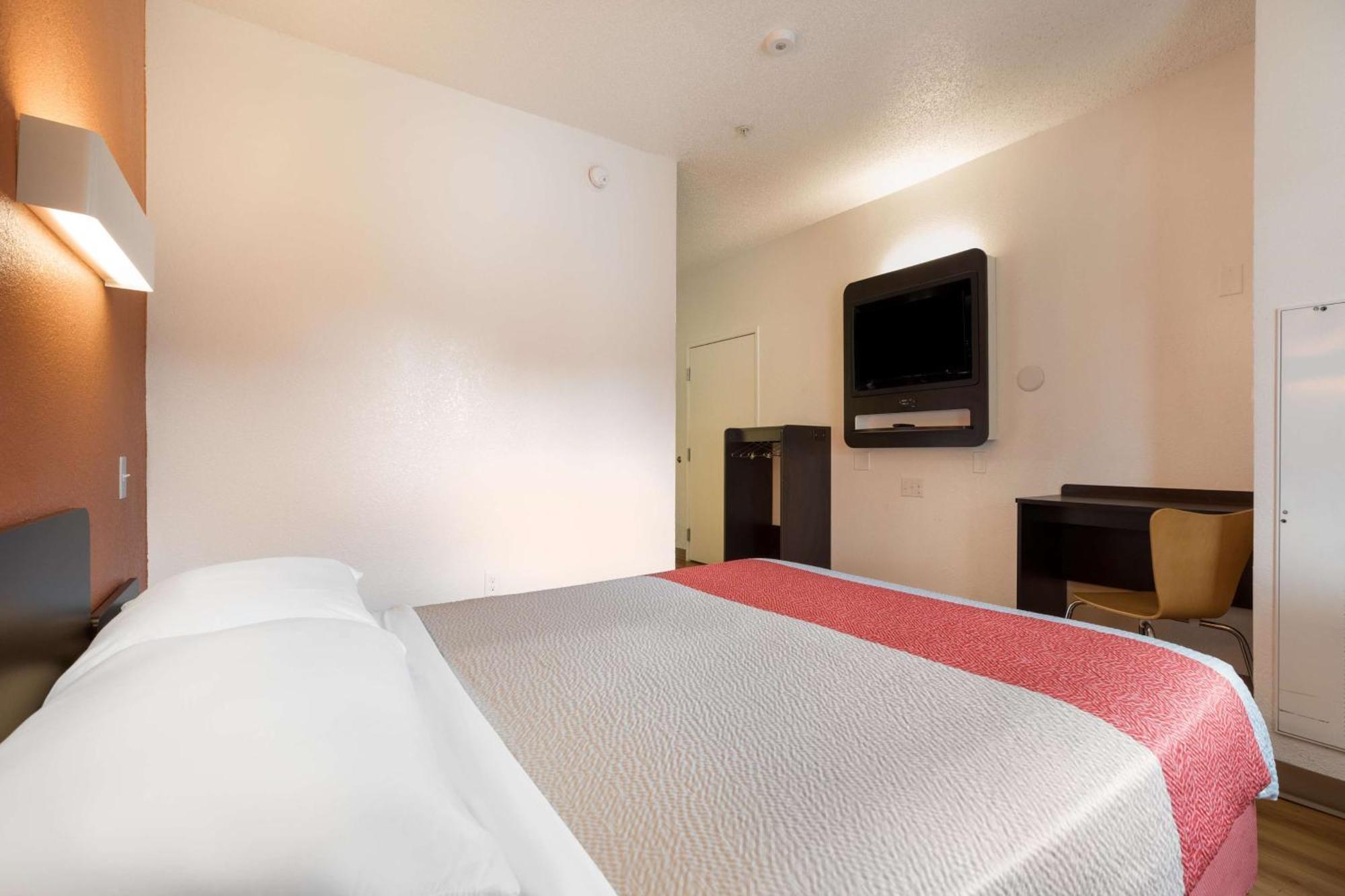 Double Room Disability Access Roll Shower