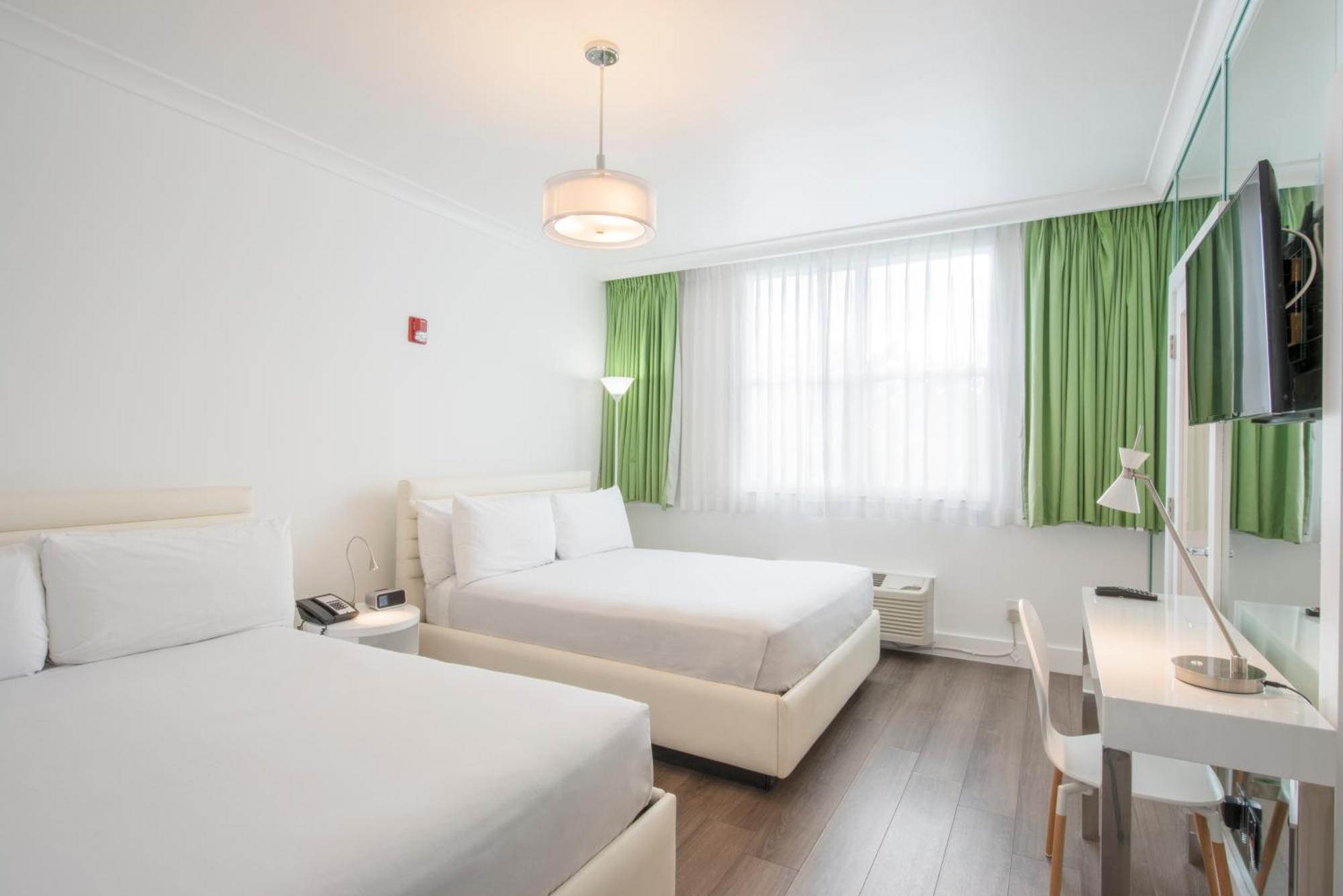 Penthouse Room with King Bed,1709956836:JPEG