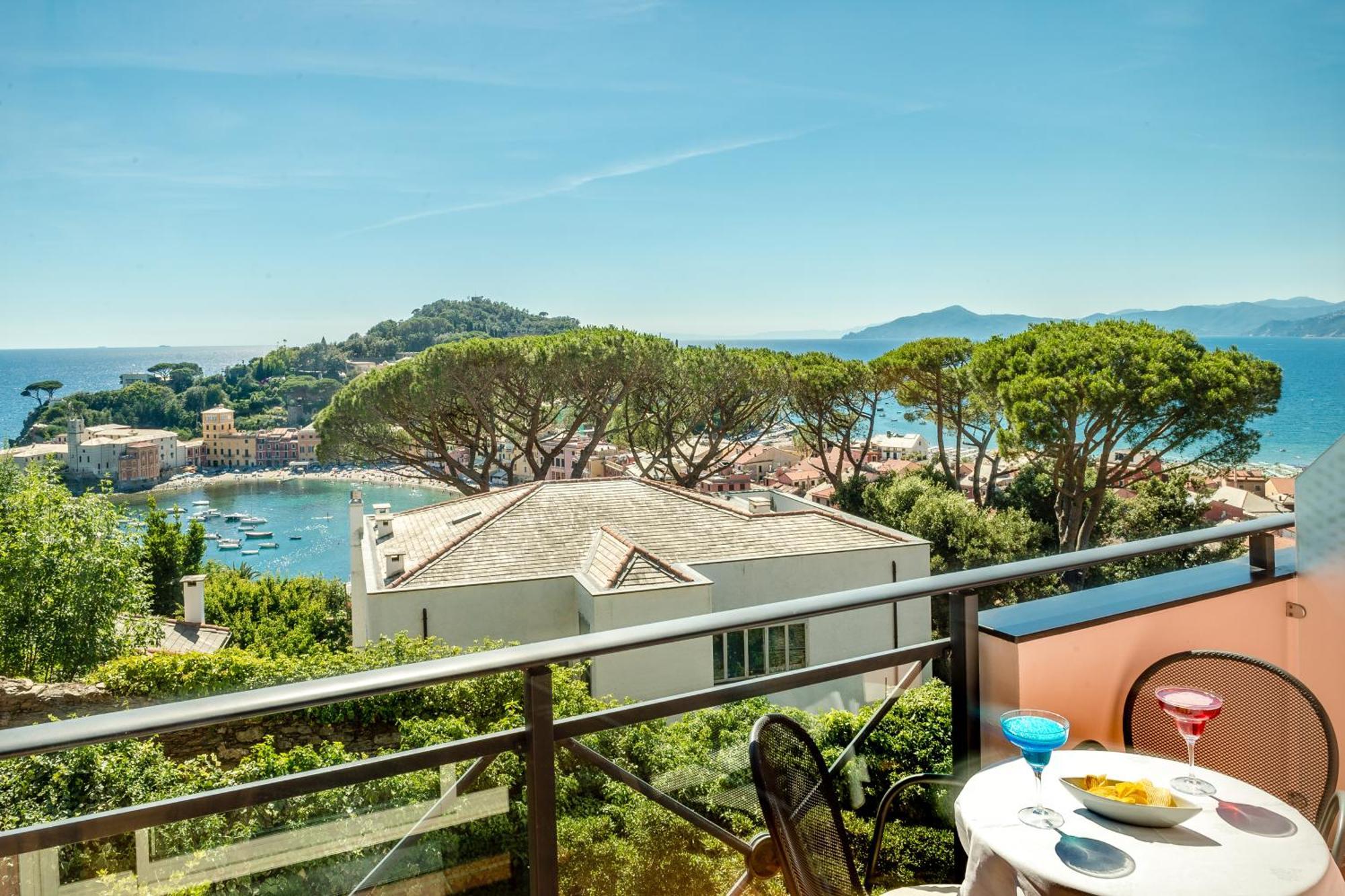 Superior Double or Twin Room with Balcony and Sea View