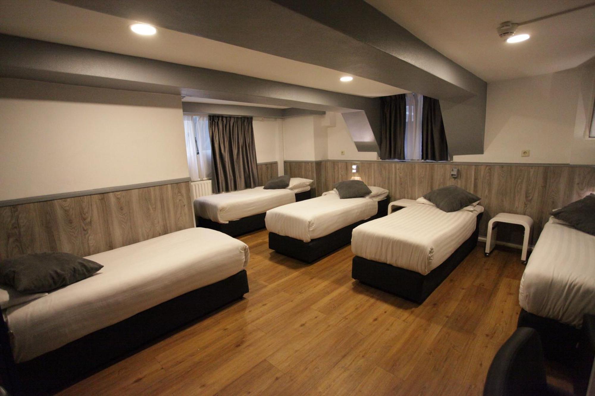 Habitación Familiar