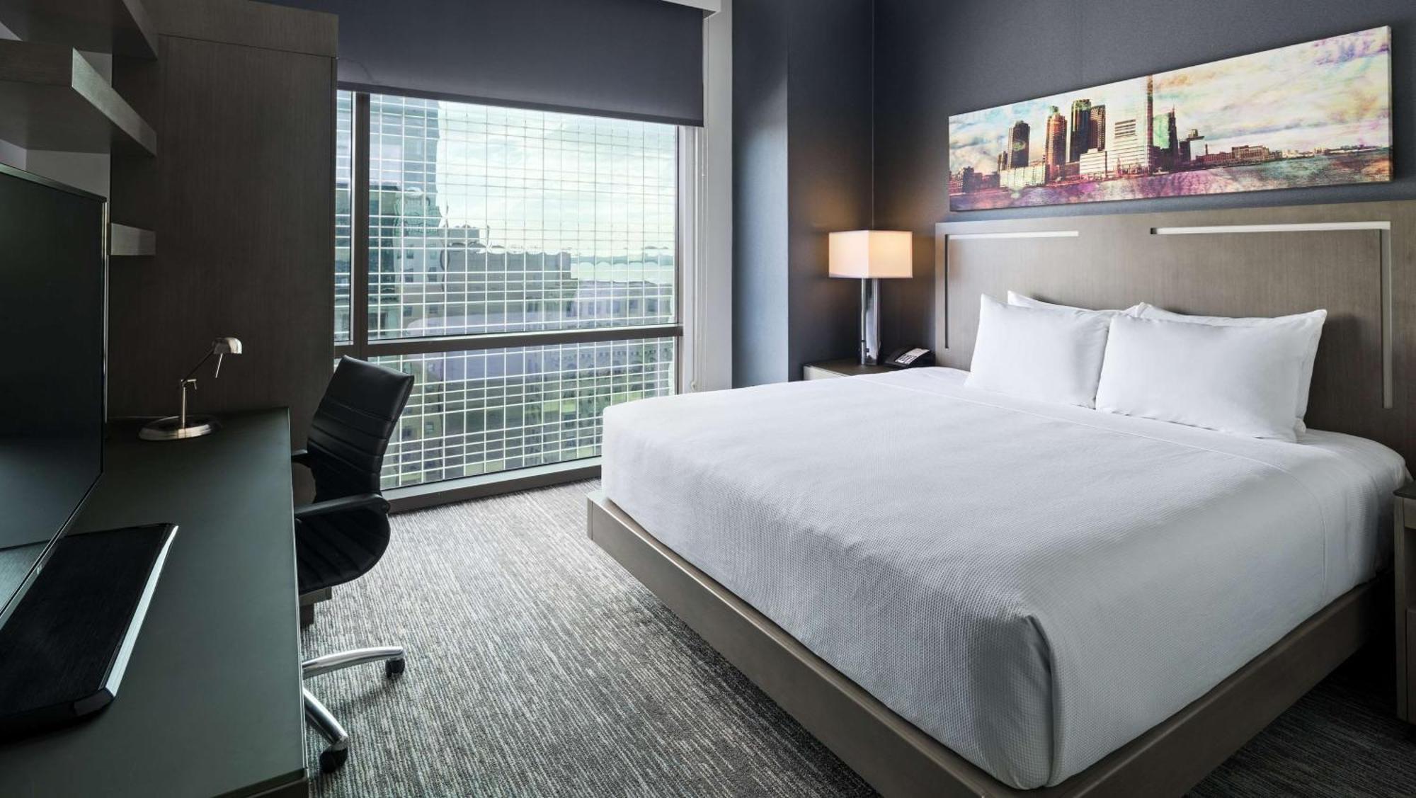 Quarto com Cama King-size