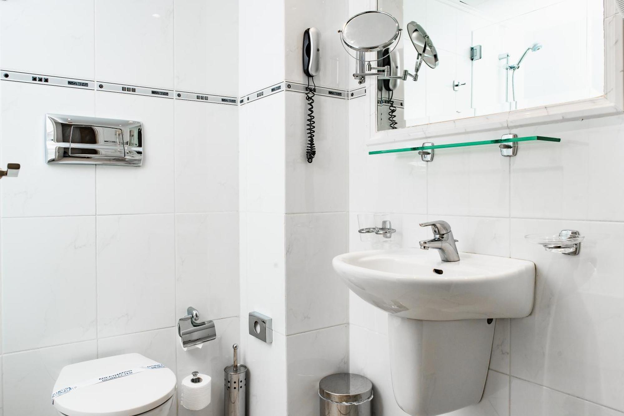 Economy Room City View