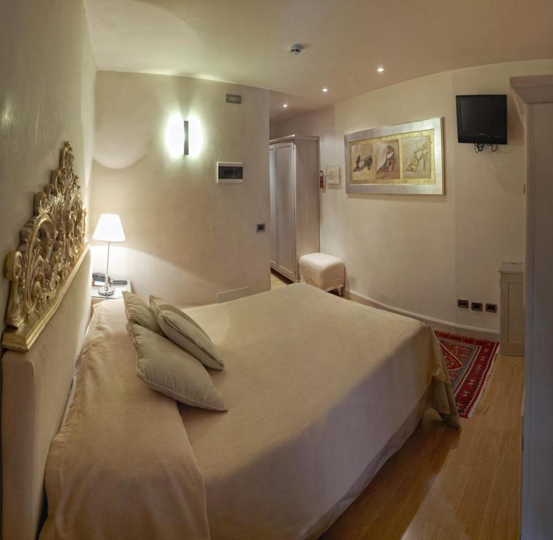 Classic Double or Twin Room