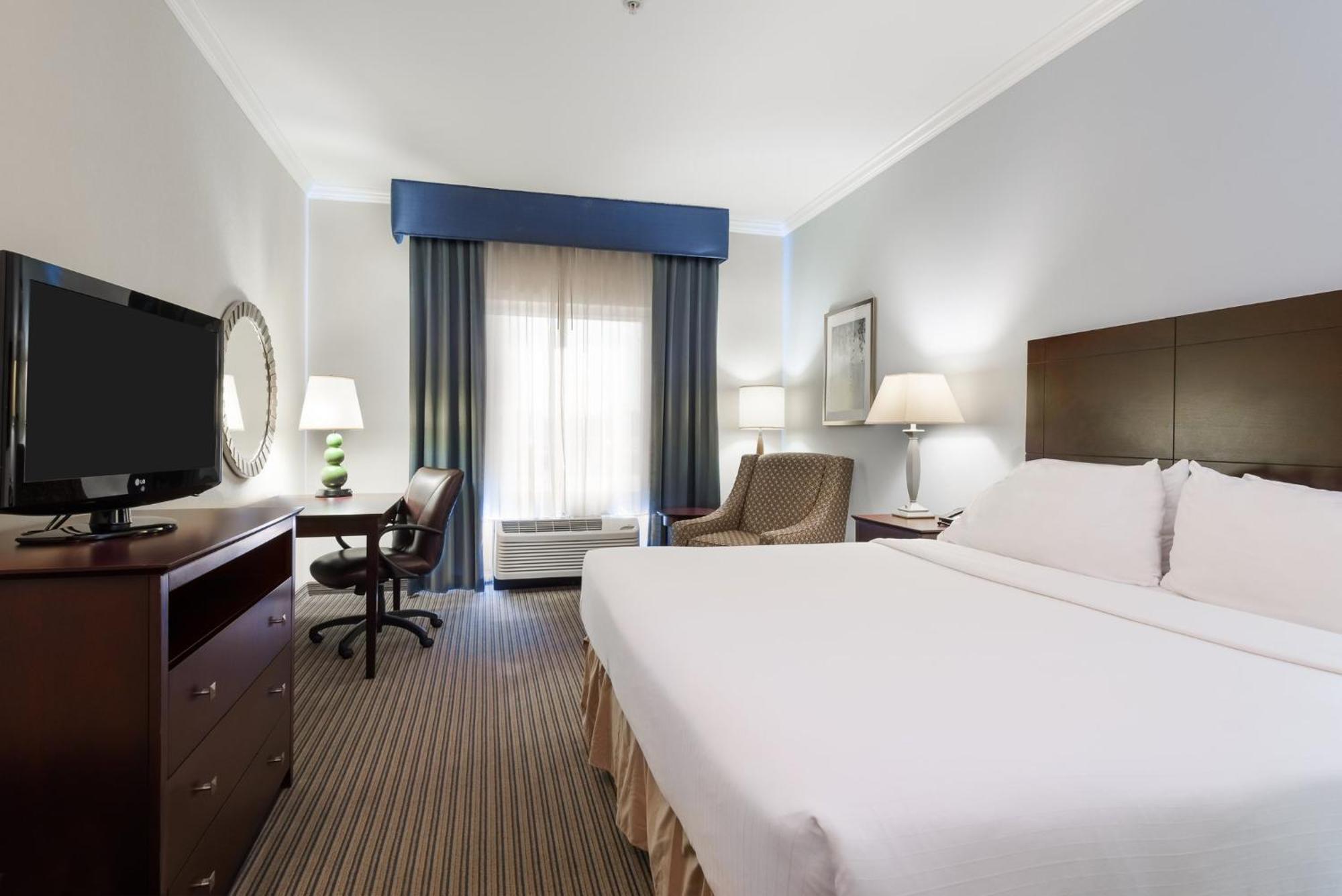 Standard King Room,1451882521:JPEG