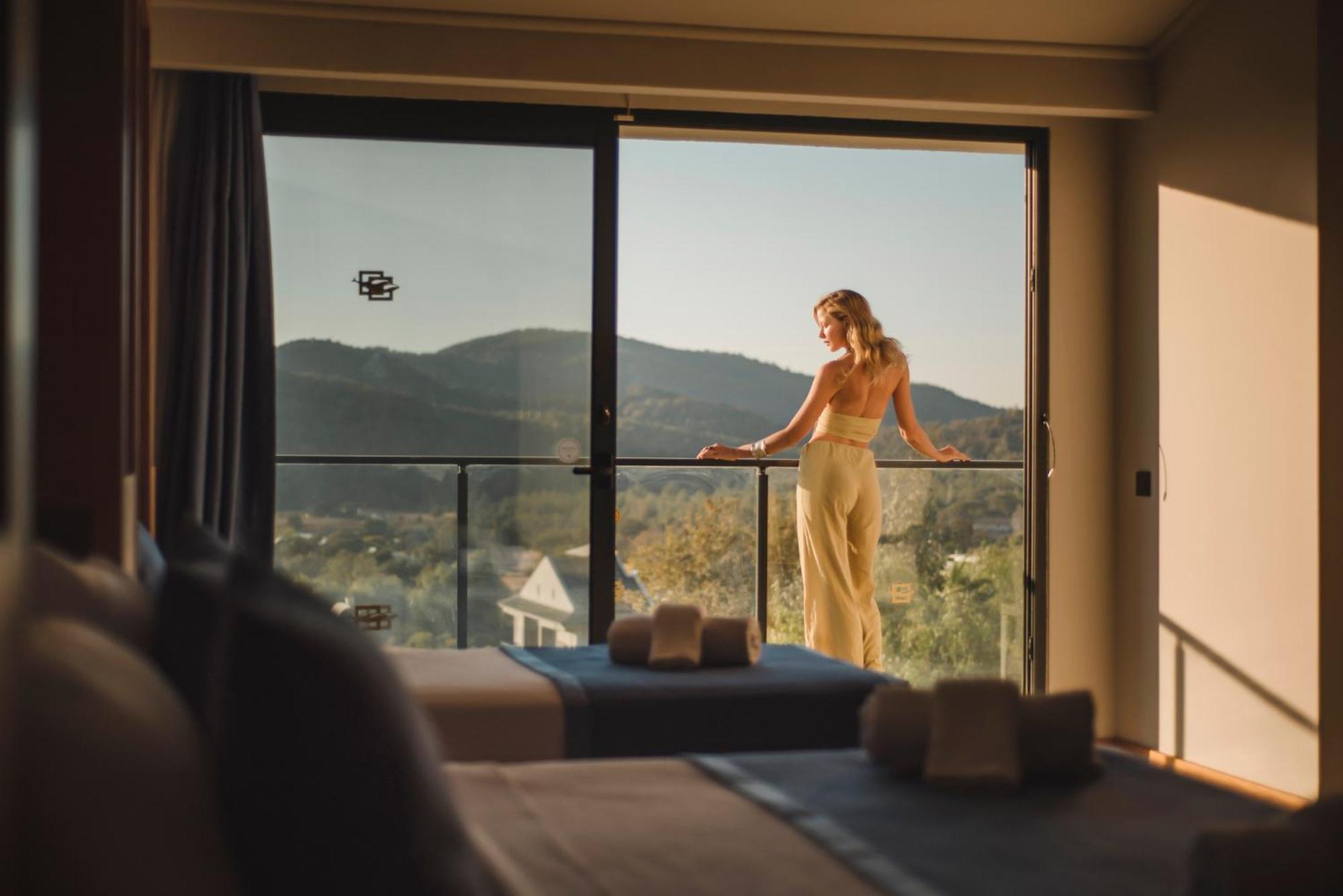 Double Room Pool View
