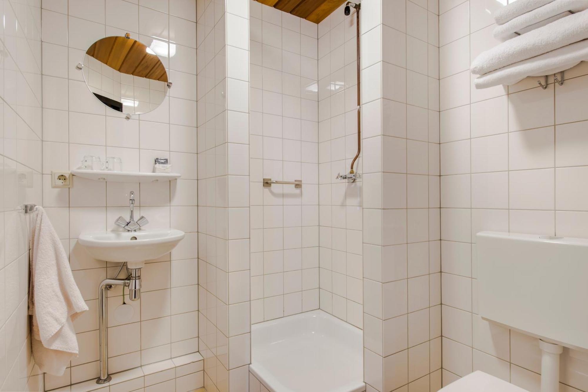 Camera Singola con Bagno Privato