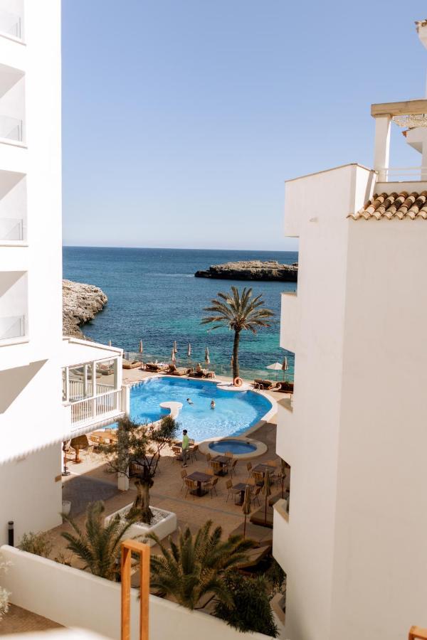Apartamento con vistas laterales al mar
