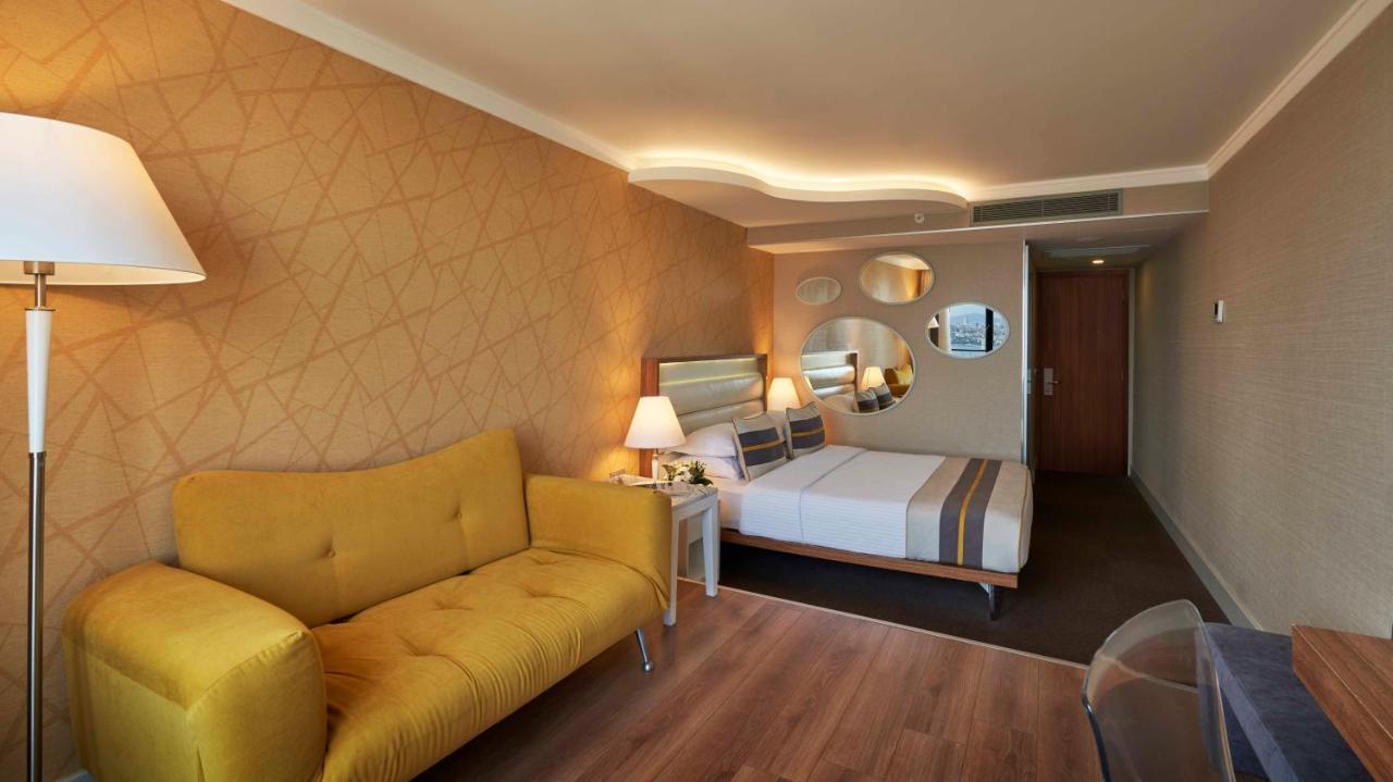 Executive Room Istiklal Street View