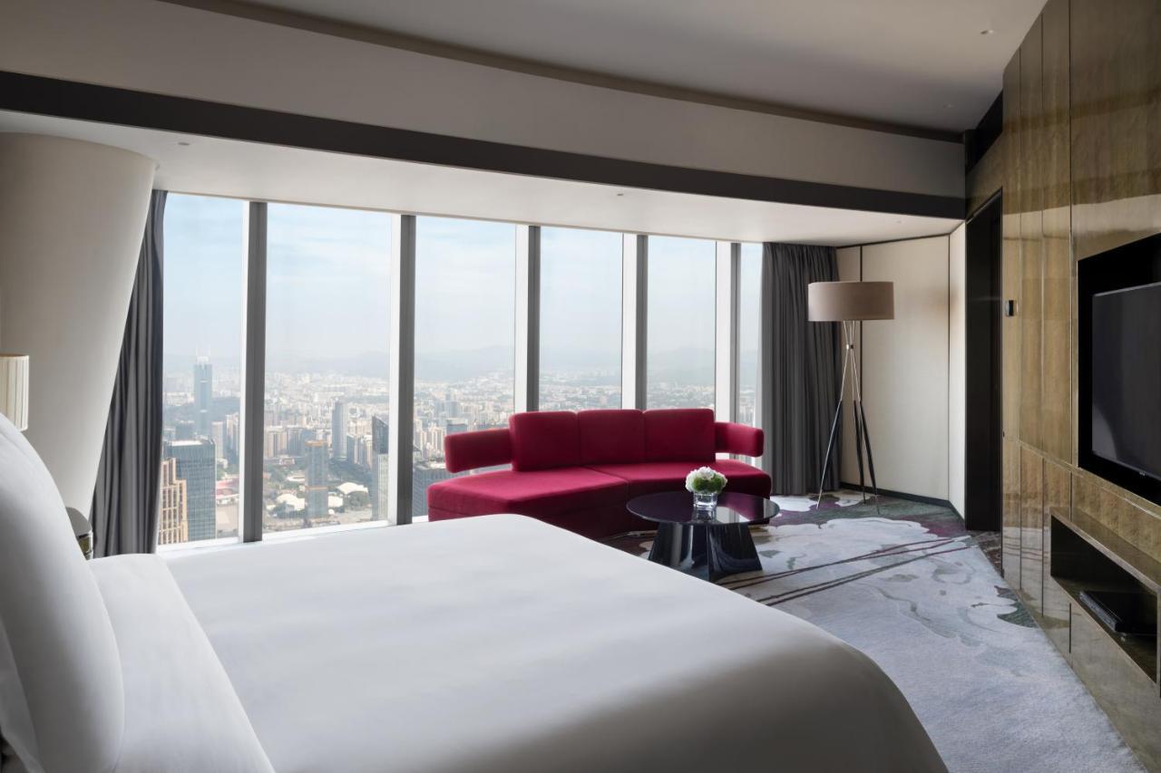 Suíte King Deluxe com Vista da Cidade
