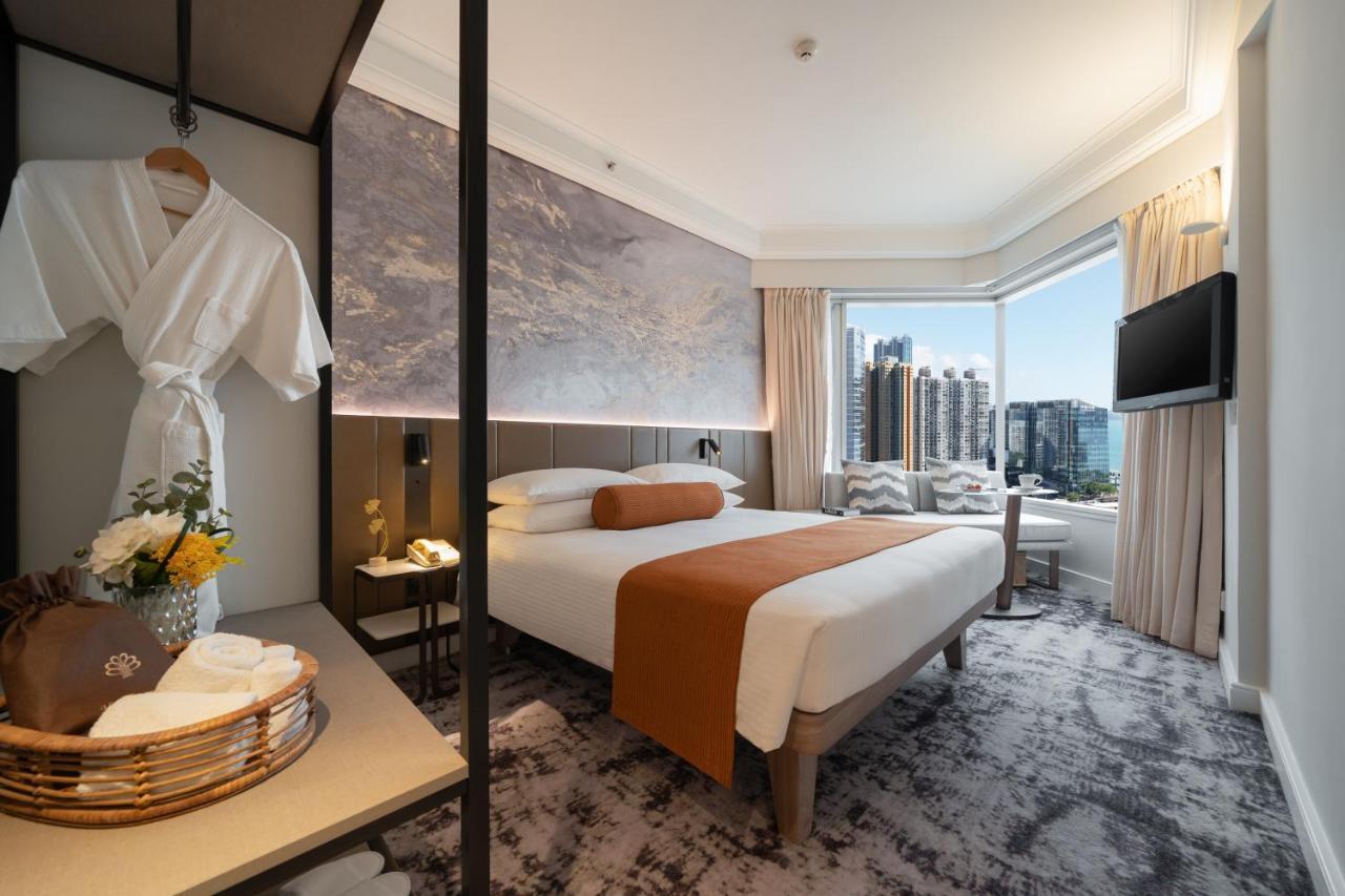 Premier Room,1358976770:JPEG
