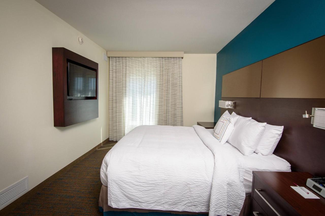 Two-Bedroom King Suite,1379504954:JPEG