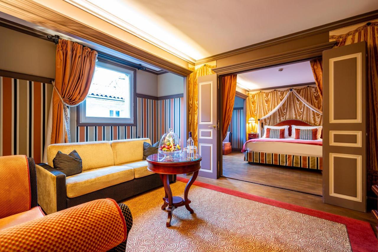 Suite con 1 Camera da Letto