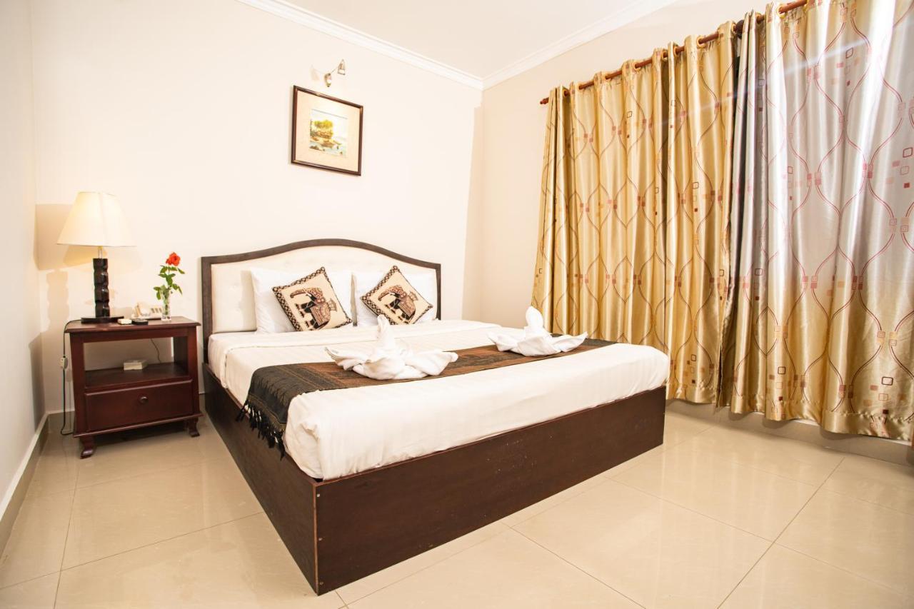 Standard Double Room,1382783612:JPEG