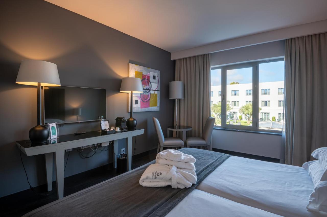 Quarto Superior com Cama de Casal ou 2 de Solteiro
