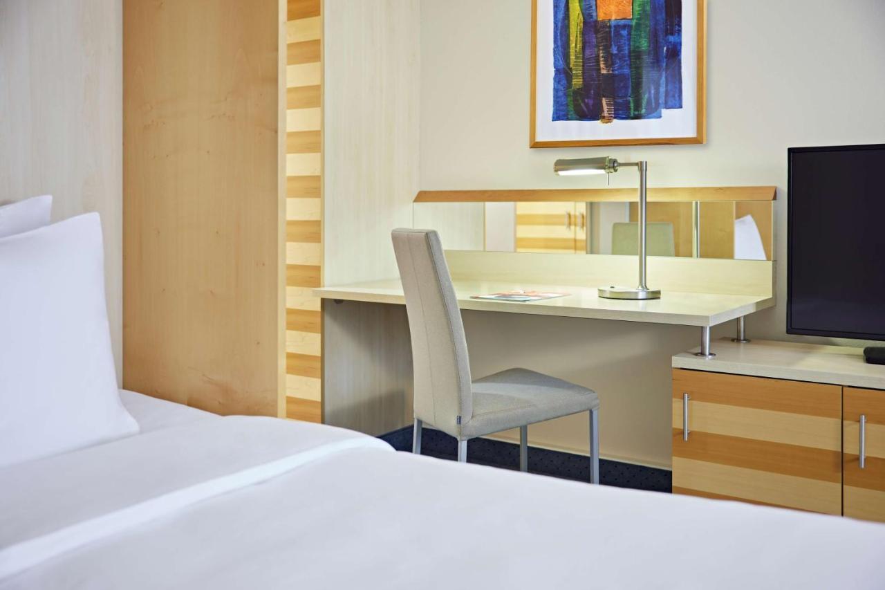 Double Room,1739370958:JPEG