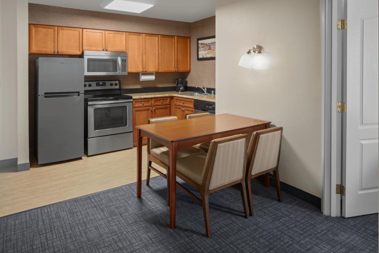 Two-Bedroom Suite with Fireplace