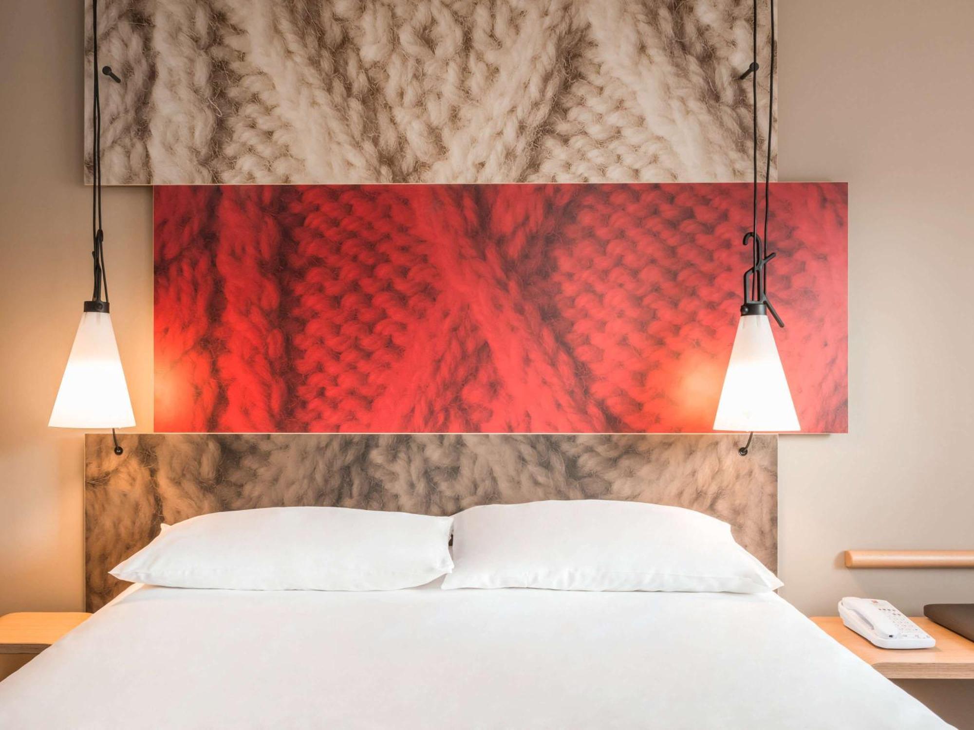 Premium Double Room,1415553672:JPEG