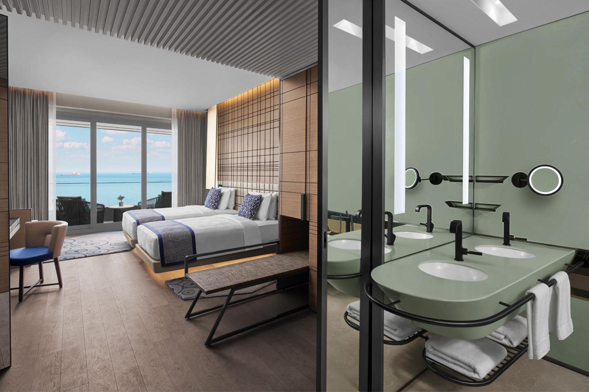 Deluxe Twin Room Balcony Sea View