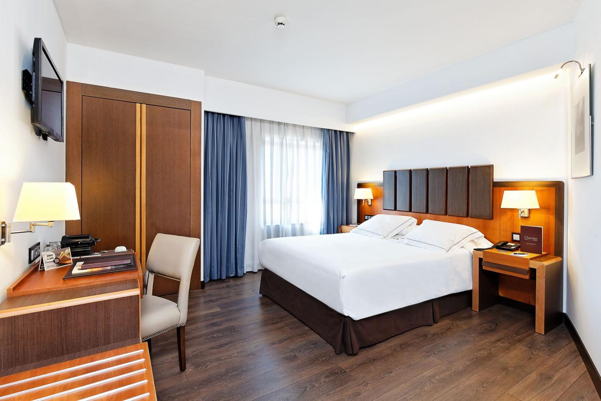 Double or Twin Room,1580312643:JPEG