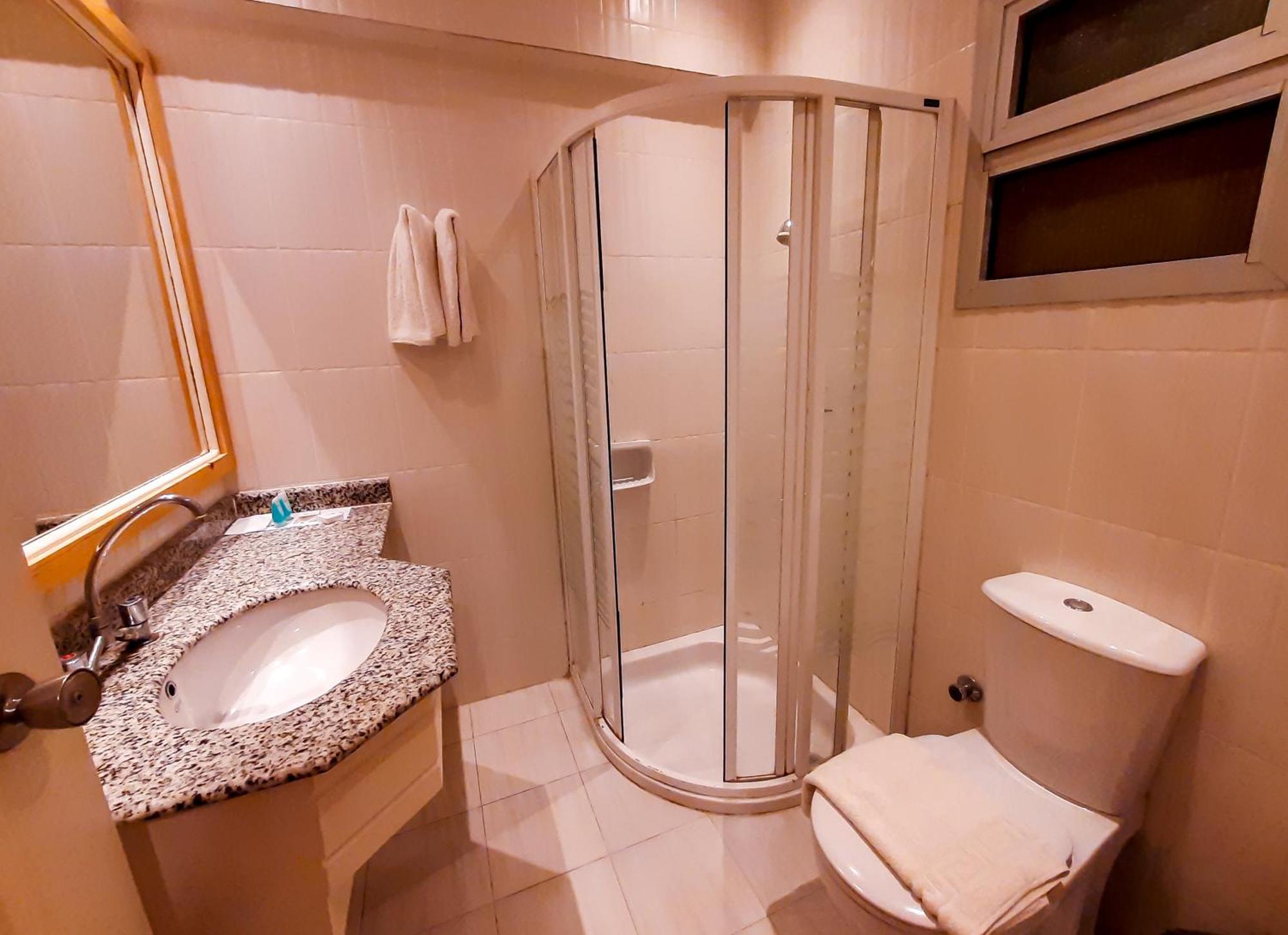 Double or Twin Room,1746898660:JPEG