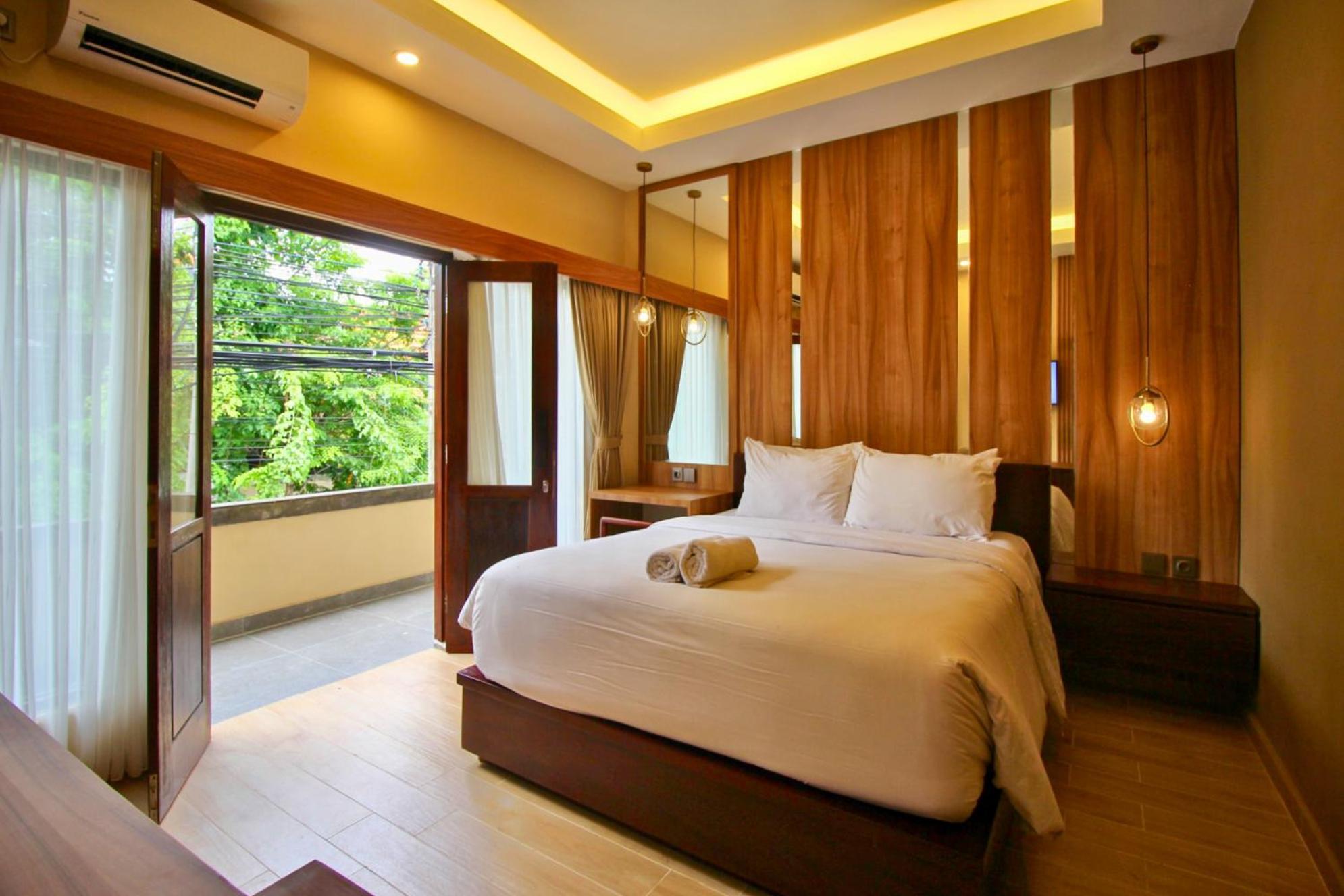 Premier Double Room,1528871365:JPEG