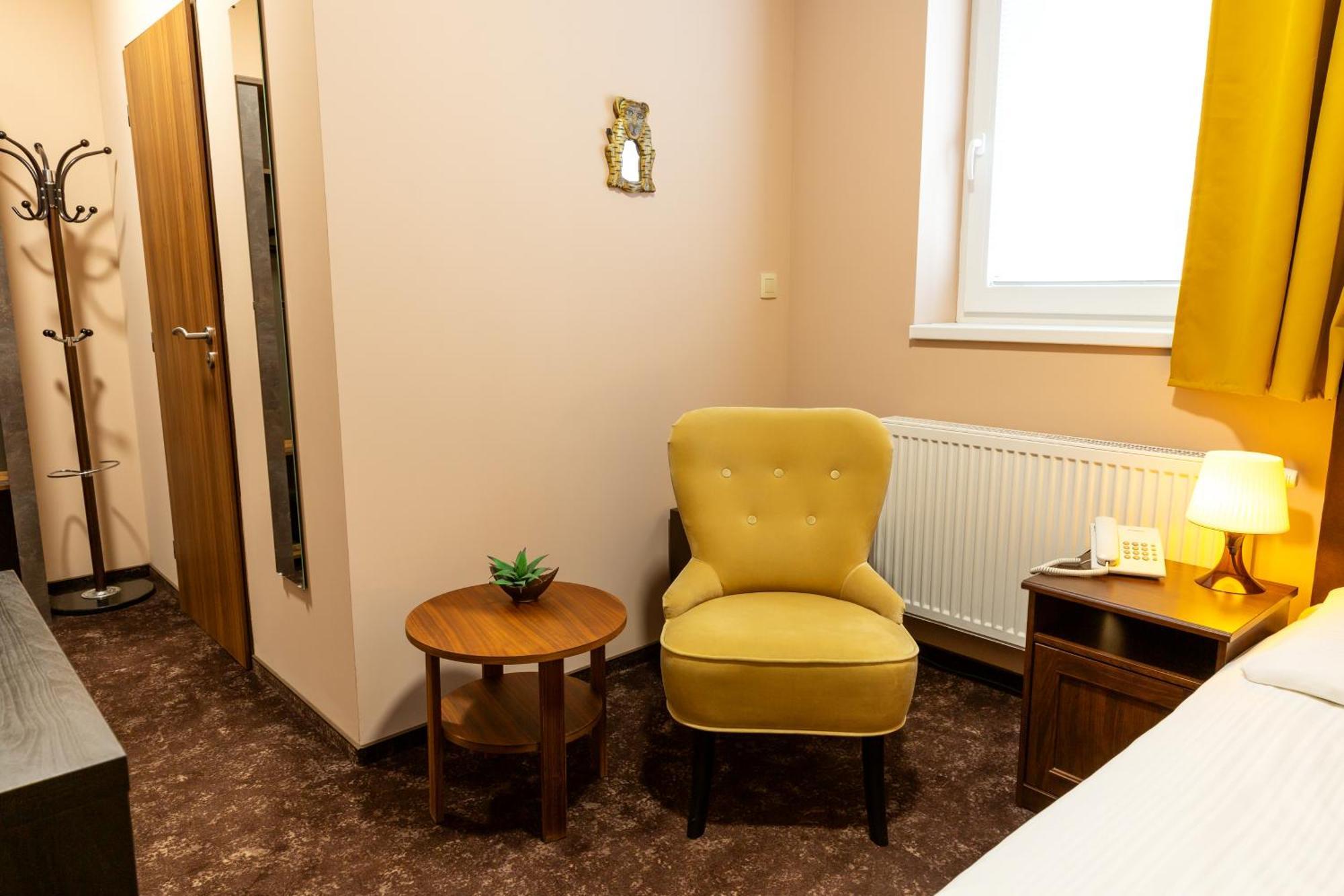 Deluxe Single Room,1539922114:JPEG
