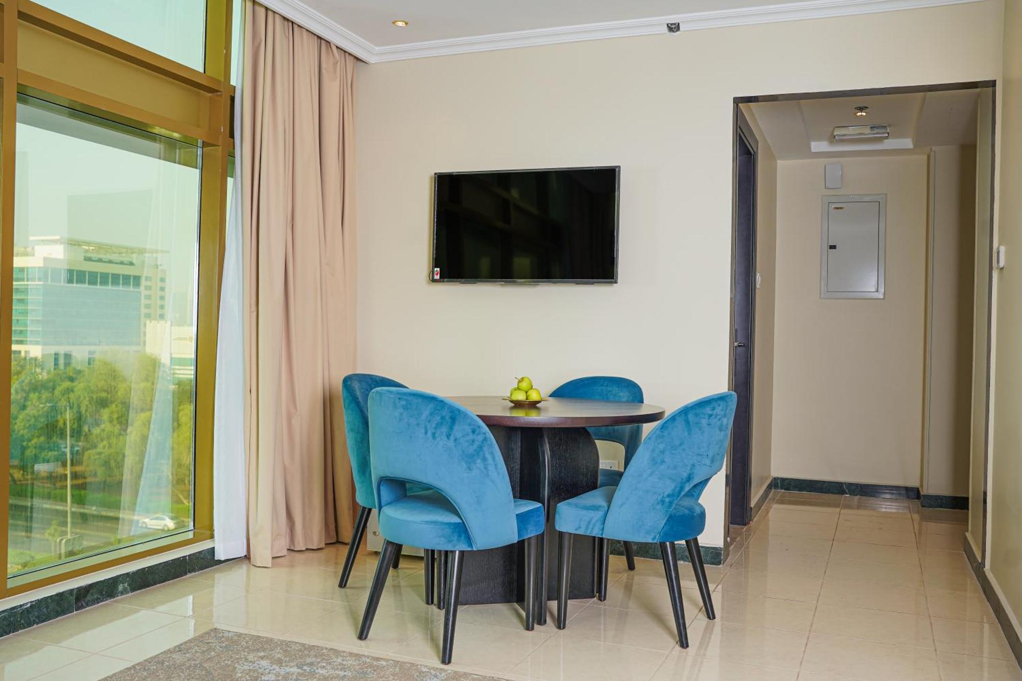 Executive Suite