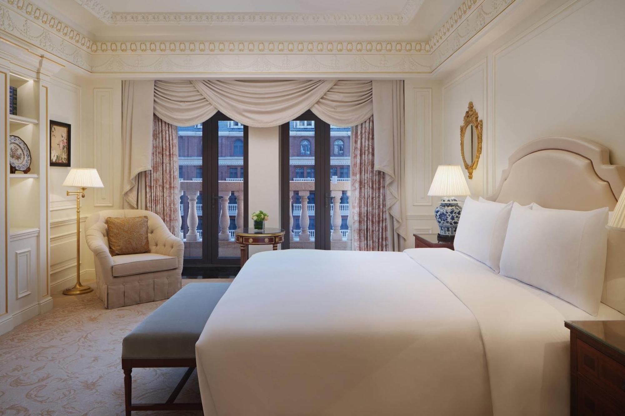Club Executive Suite,1403453309:JPEG